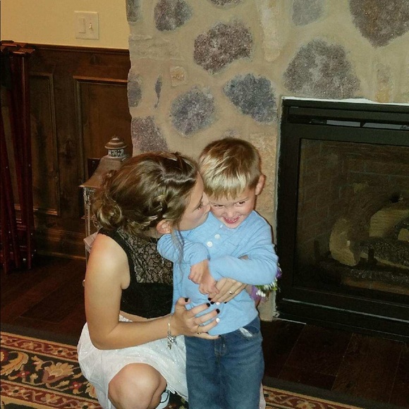 Meet your posher, Reghan! - Picture 4 of 8